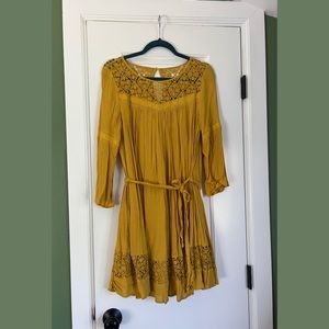Doe & Rae yellow cotton and lace dress